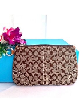 #67 COACH ~ Brown and Cream Monogrammed Patterned Coin/Card Pouch